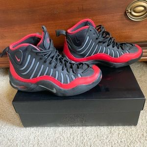 Nike Air Bakin Youth